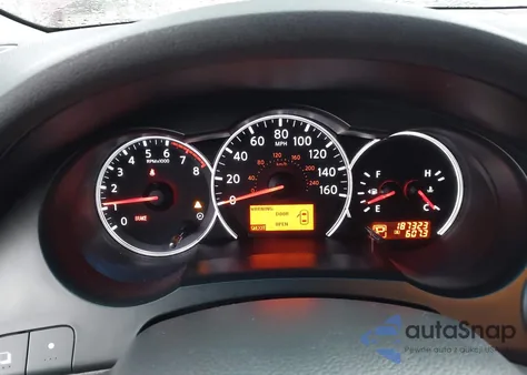 2011 Nissan Altima 2.5 S z USA, uszkodzony, nr VIN 1N4AL2AP3BN421726